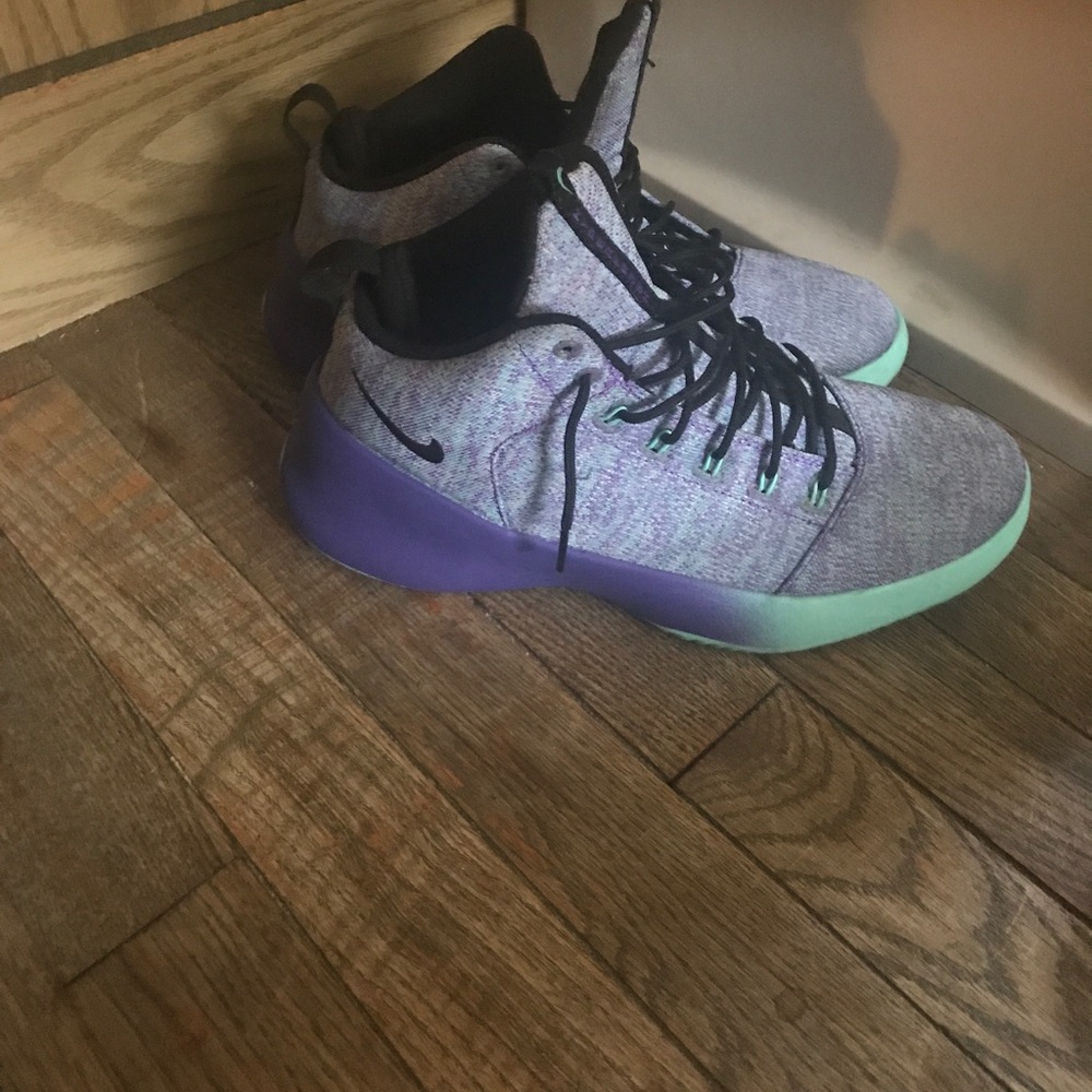 Nike purple