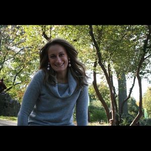 Meet your Posher, Leanne