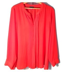 Vince Camuto Long sleeve blouse