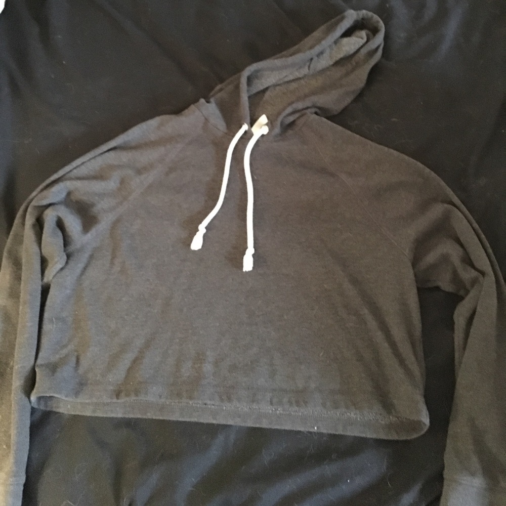 Medium divided h&m crop top hoodie