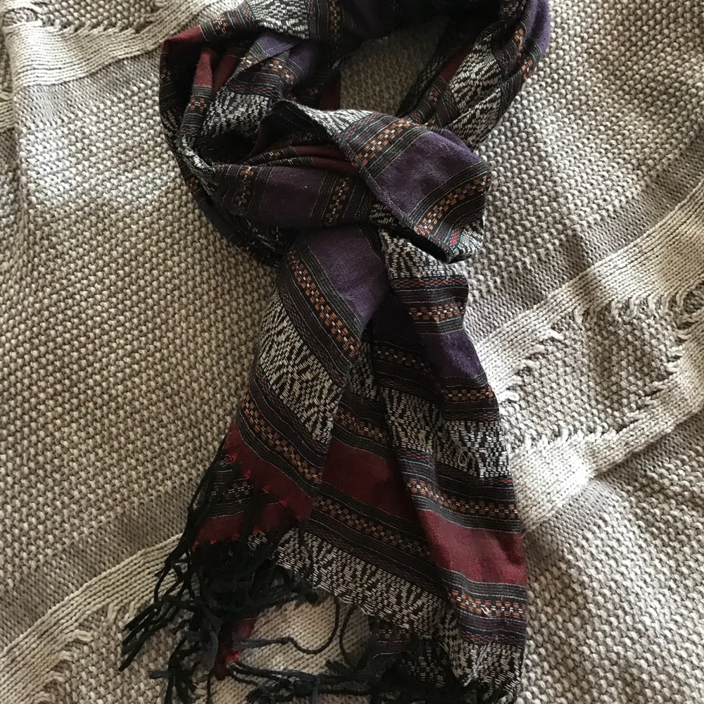 Forever 21 Winter Tribal Scarf