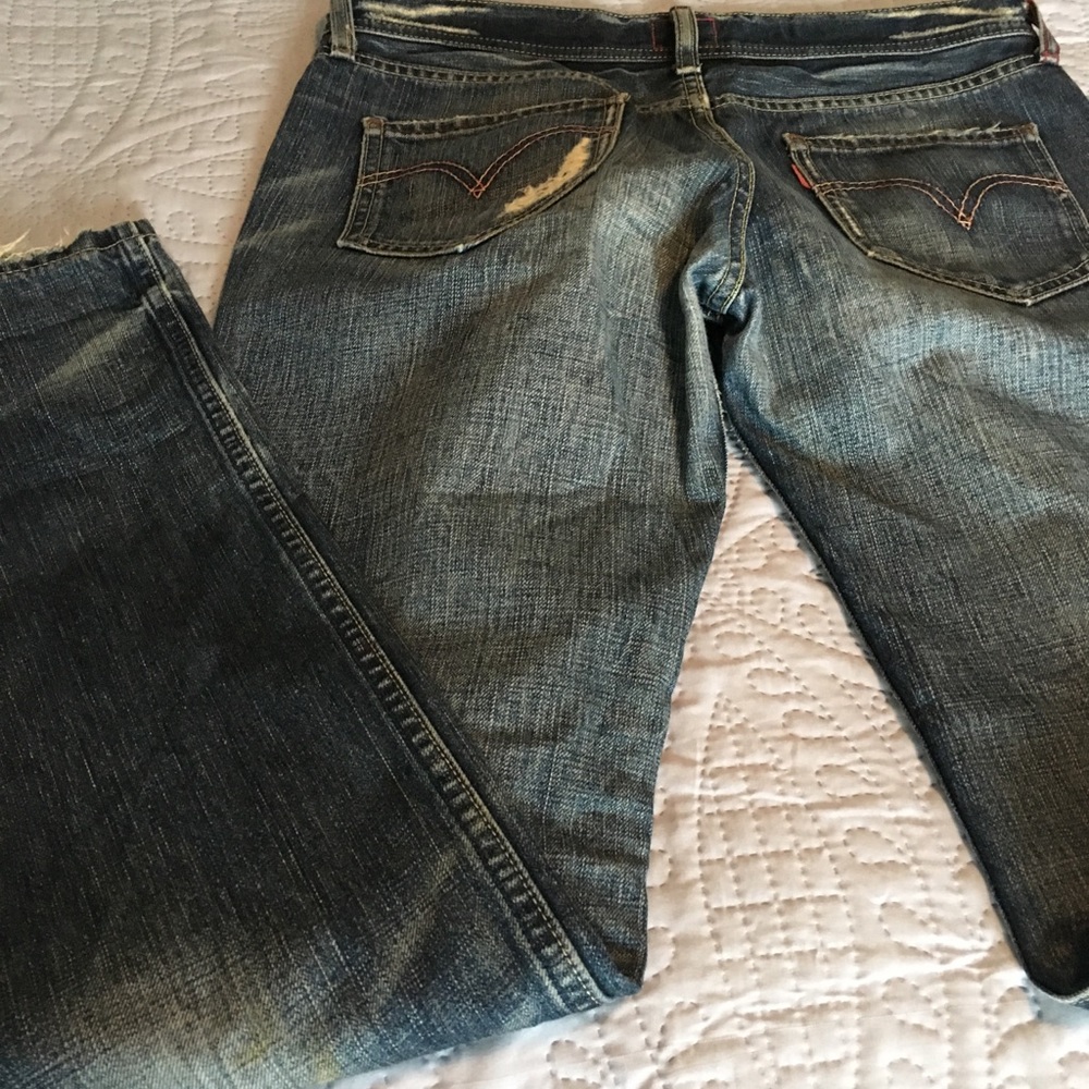 Vintage Red Loop Levi jeans.