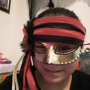 Meet your Posher, Lorena