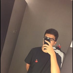 Meet your Posher, Gio