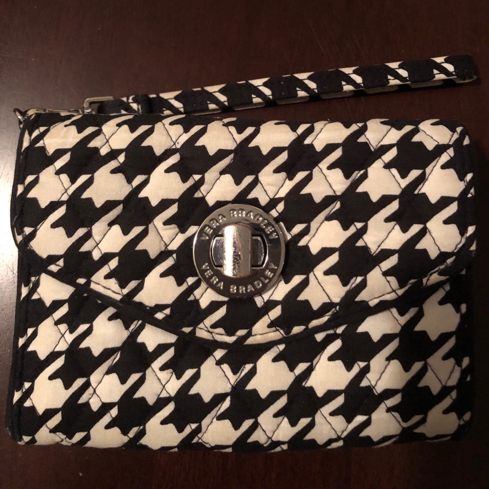 Vera Bradley iPhone wristlet