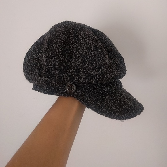ESPRIT Hat - Picture 4 of 8