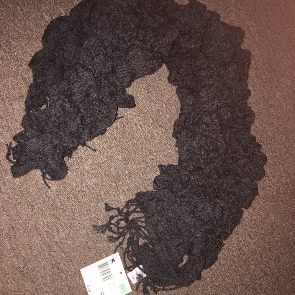 Grey scarf