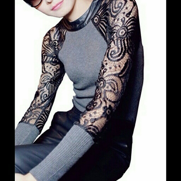 2 jumpsuits & 2 shirts in one bundle 🎁🎉 - Picture 3 of 6