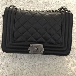 Ladies leather bag