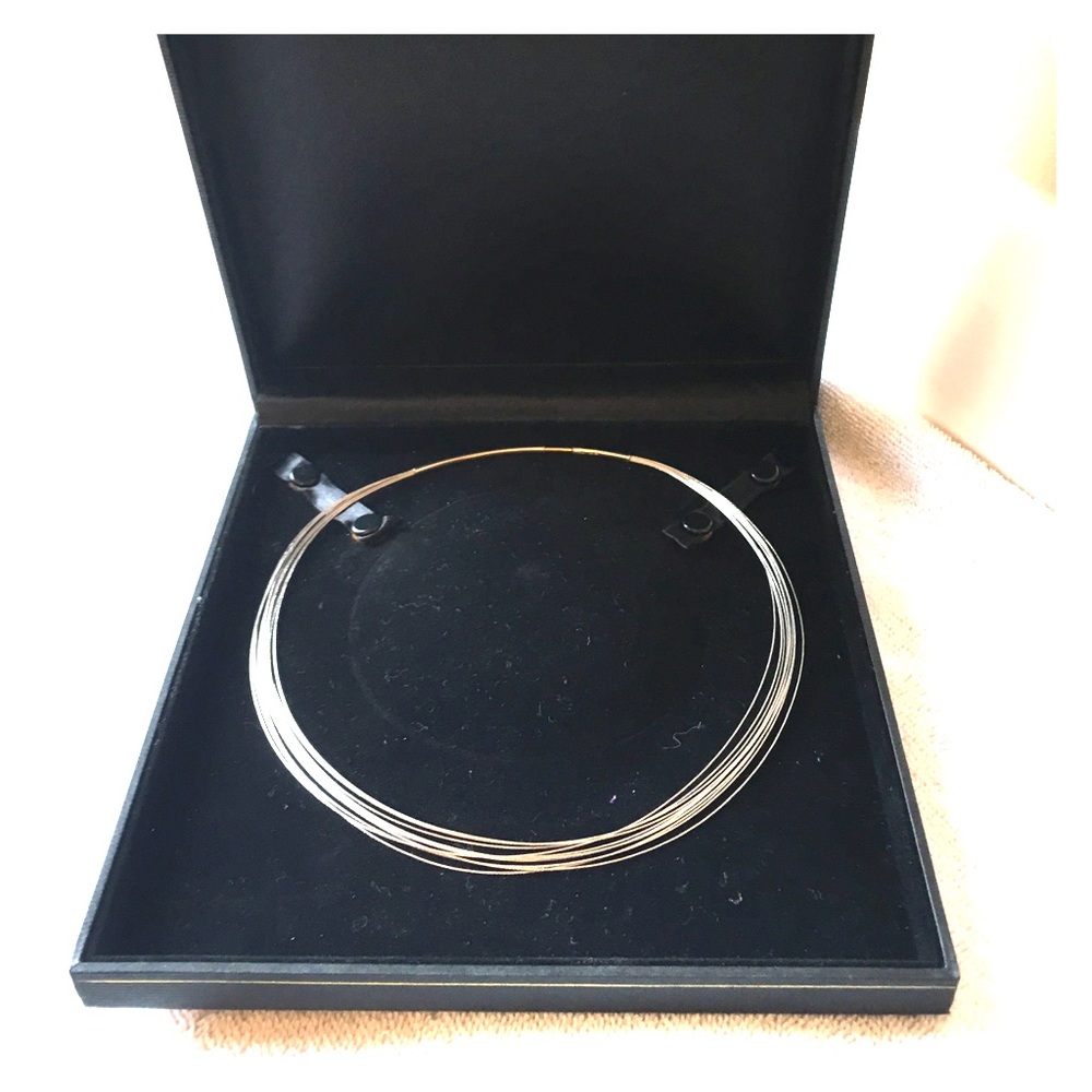 Sterling silver wire neclace