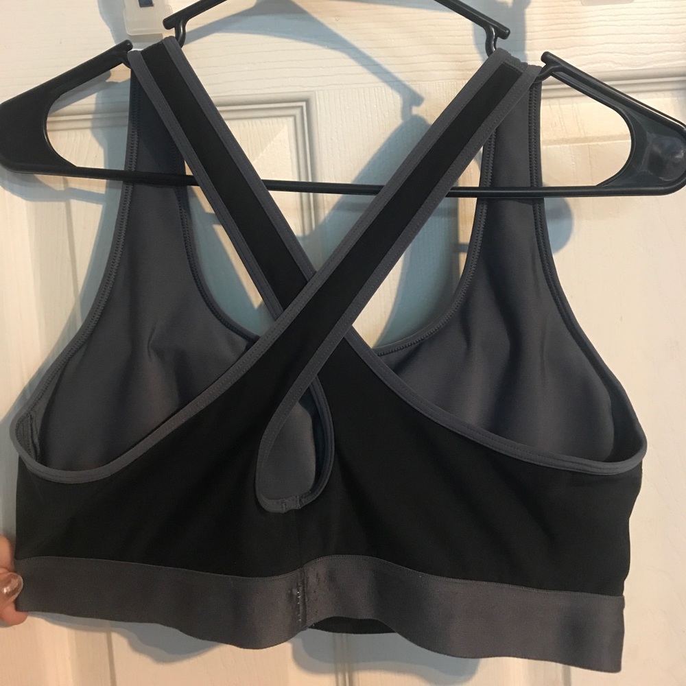 Under armour sports bra