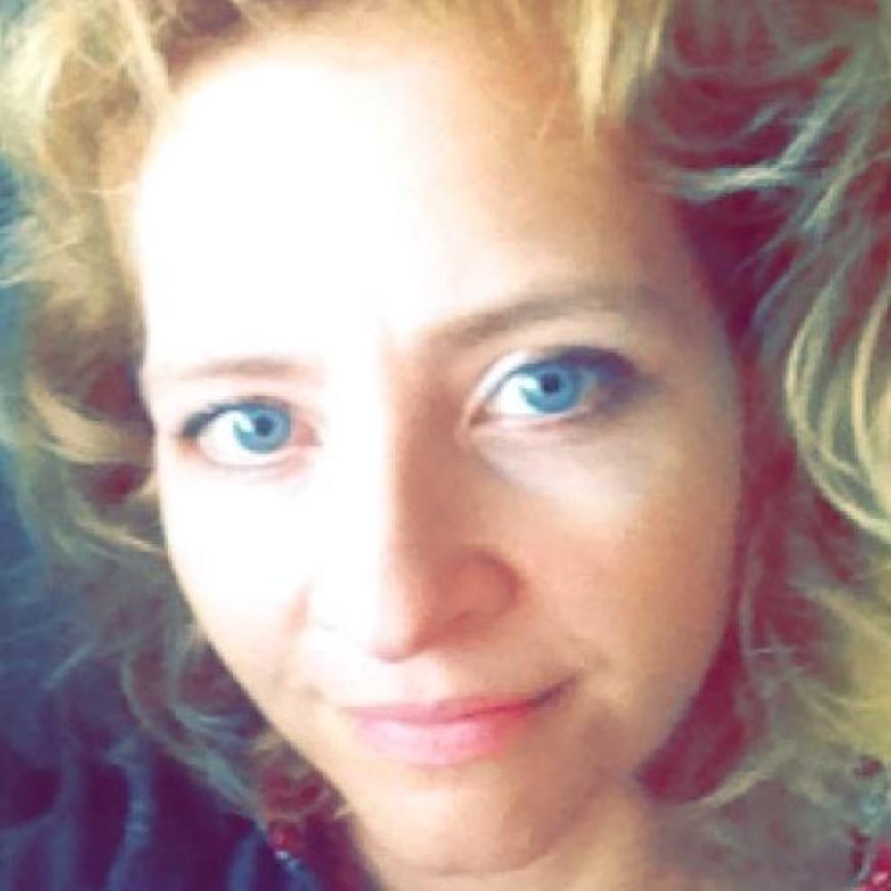Meet your Posher, D'anne