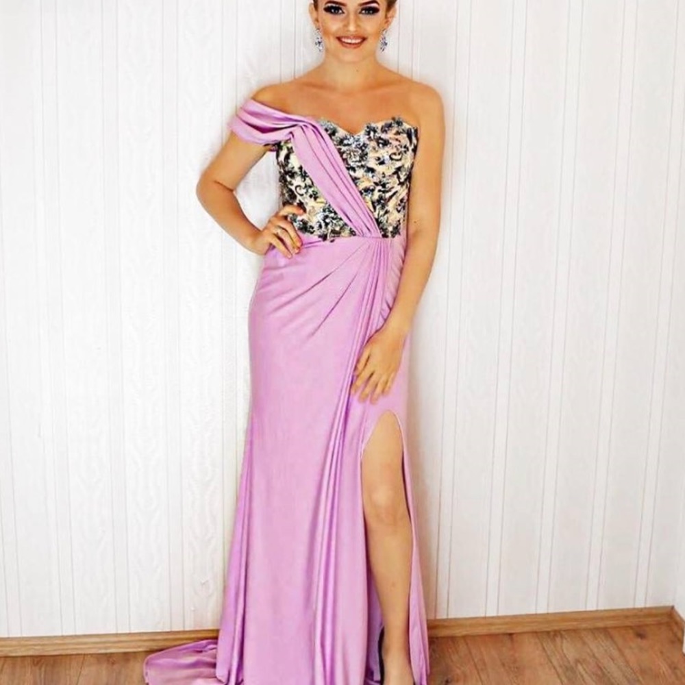 Formal gown lilac dress