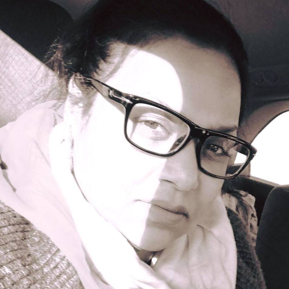 Meet your Posher, Samiya