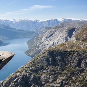 Meet your Posher, Bobby