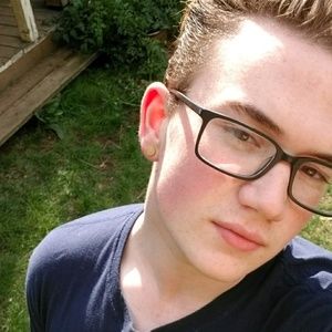 Meet your Posher, Thomas