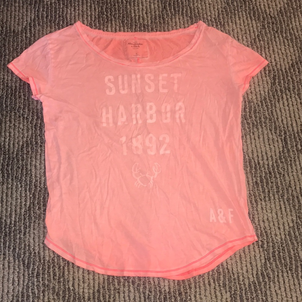 Abercrombie tee