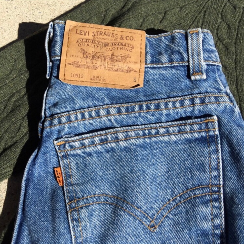 rare orange tab vintage levi’s 912 fit!!