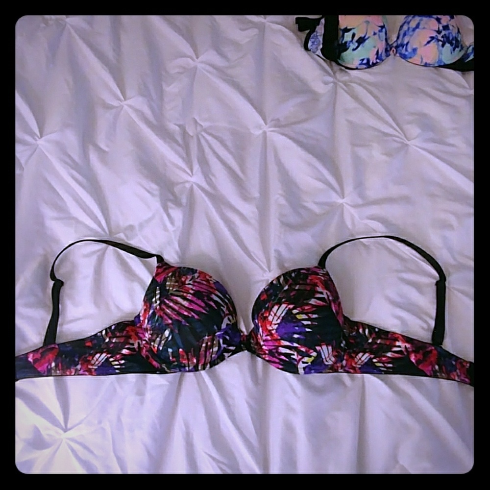 VS Pink push up Bra 36C