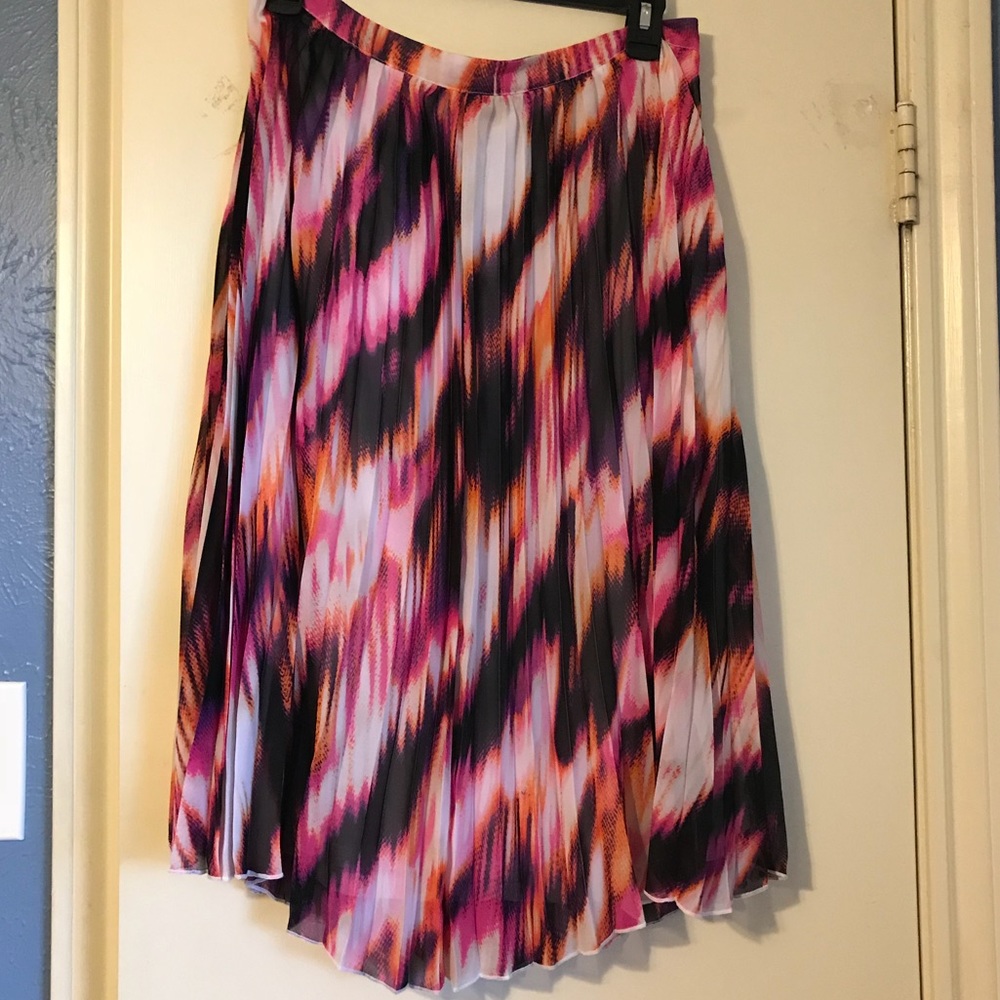 Women’s midi-length skirt