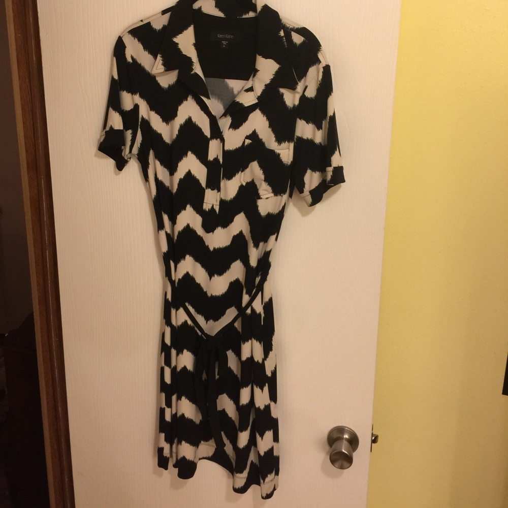 Karen Kane dress black and cream chevron large