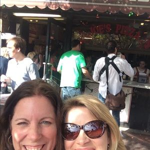 Meet your Posher, Lori