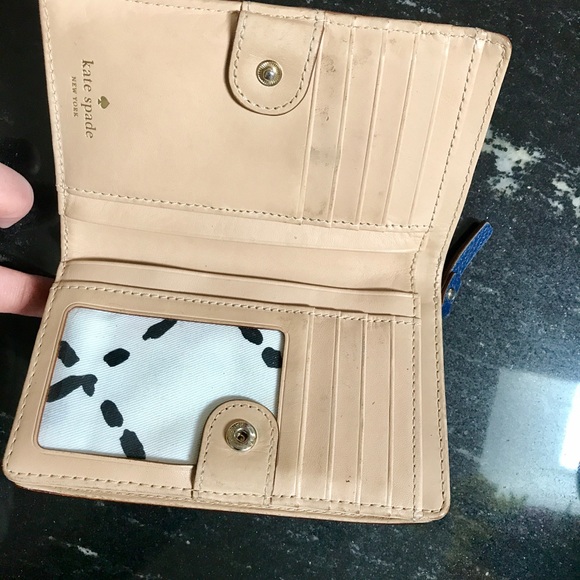 Kate Spade LeatherWallet - Picture 2 of 2