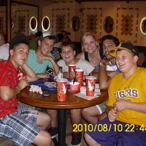 Meet your Posher, Cindy