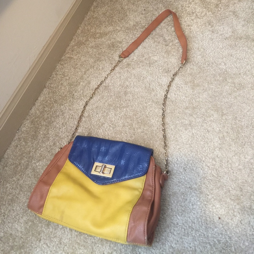 Gianni Bini Crossbody