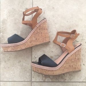 Black and Tan open toe wedges
