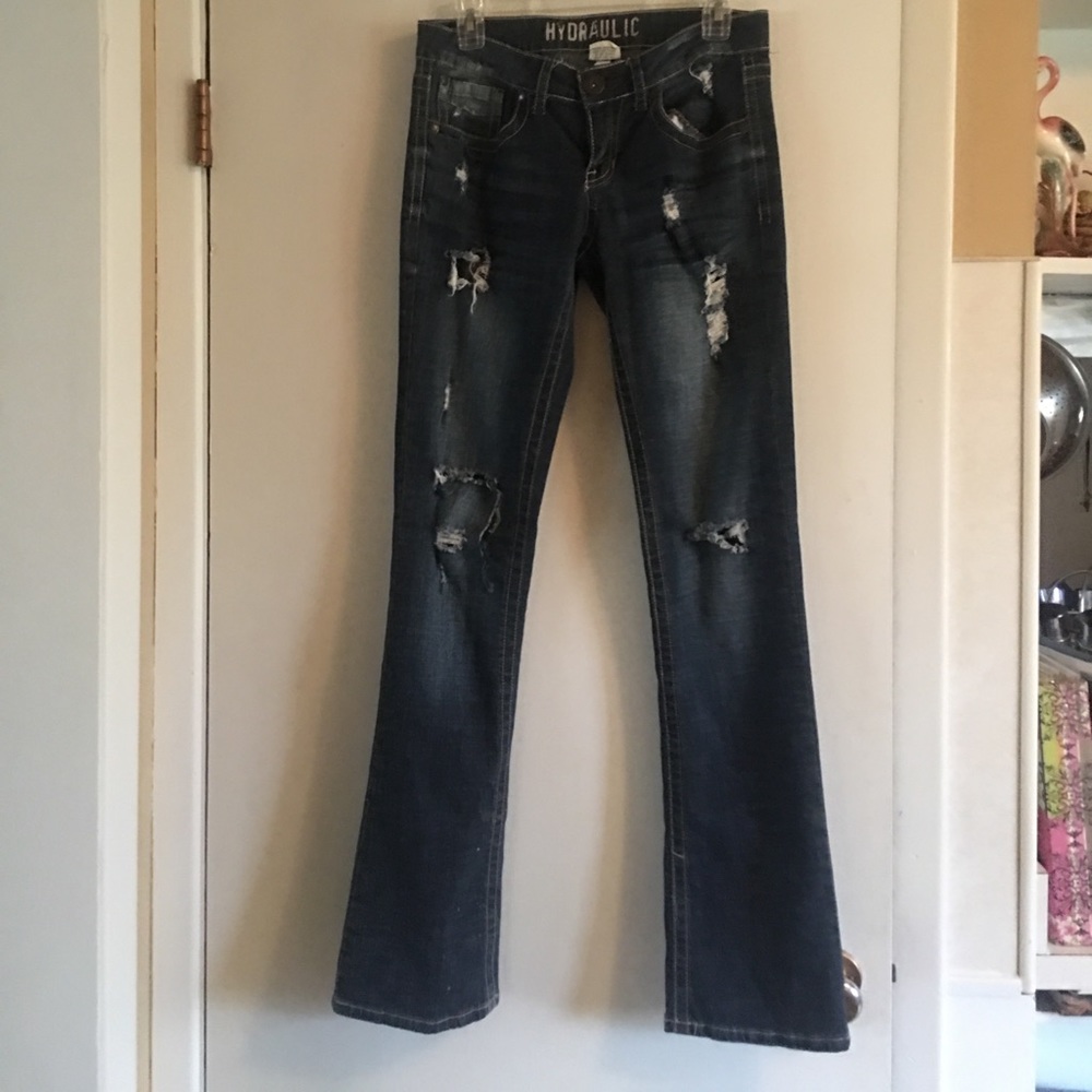 Women's distressed jeans