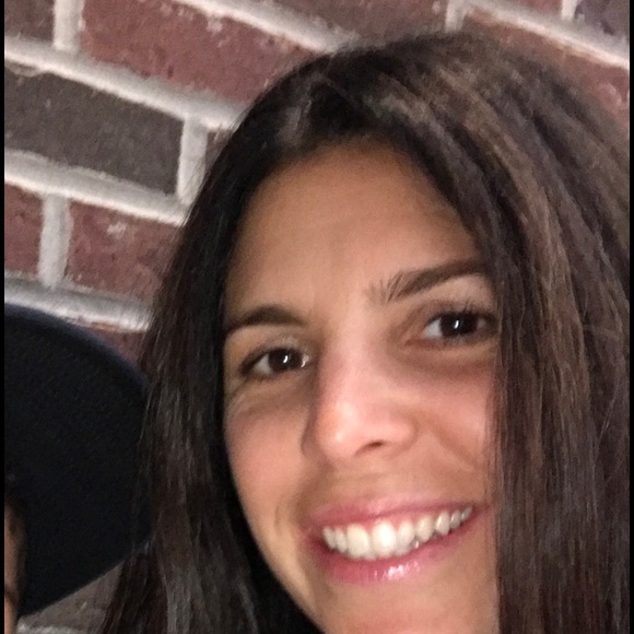 Meet your Posher, Ashley - Picture 1 of 1