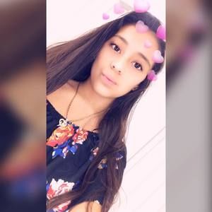 Meet your Posher, Gabriela