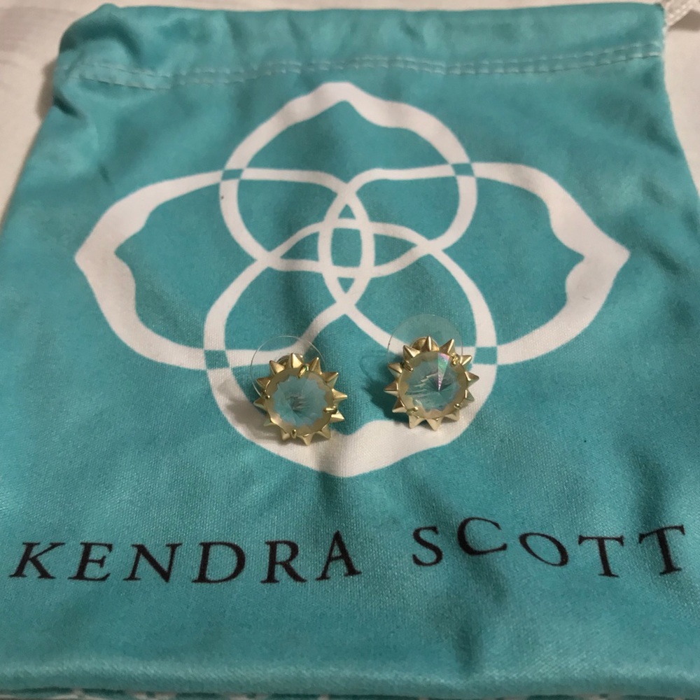 Kendra Scott Irene Stud In Antique Gold