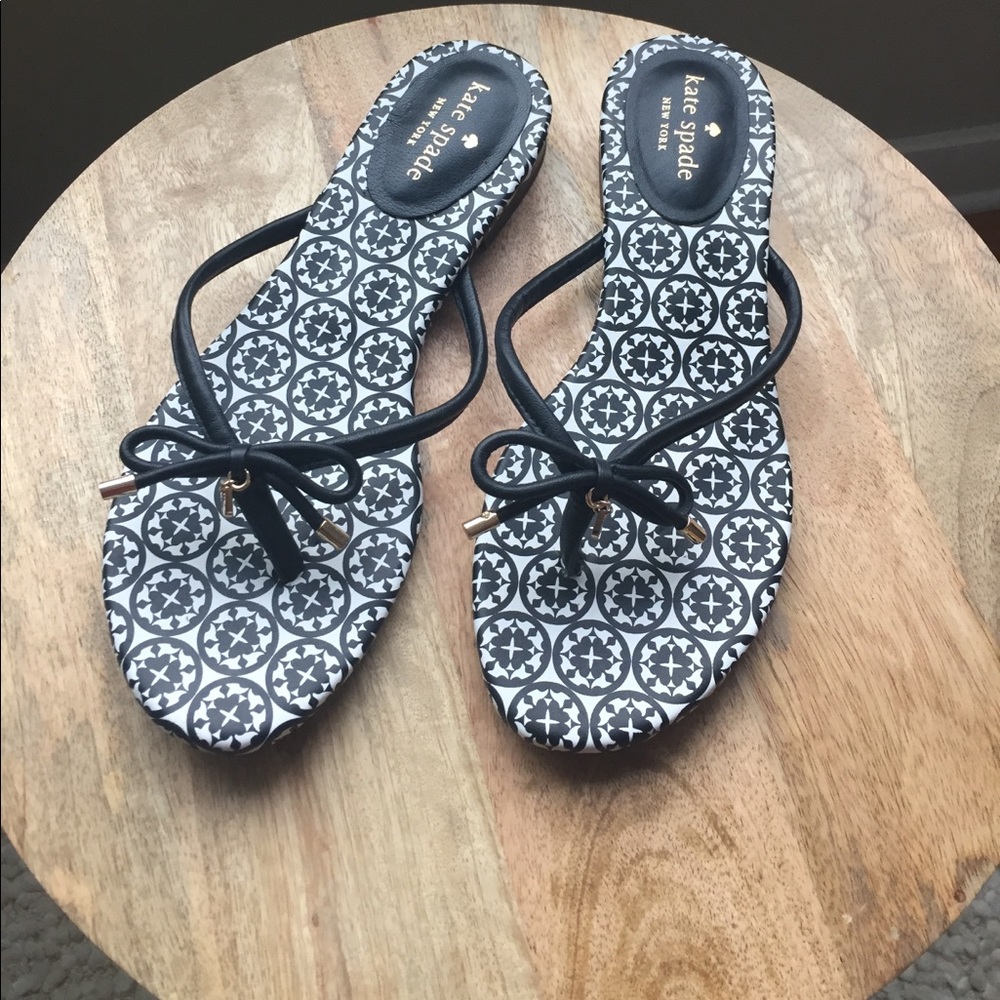 Kate Spade Black Leather Flip Flops