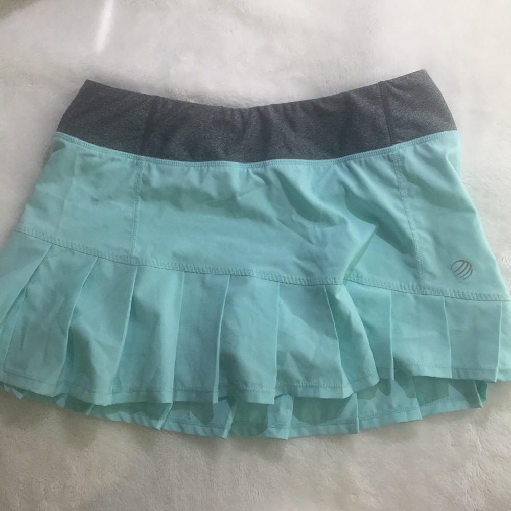 teal tennis skirt