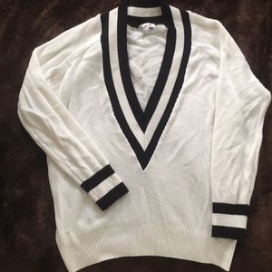 OVERSIZED VARSITY SWEATER