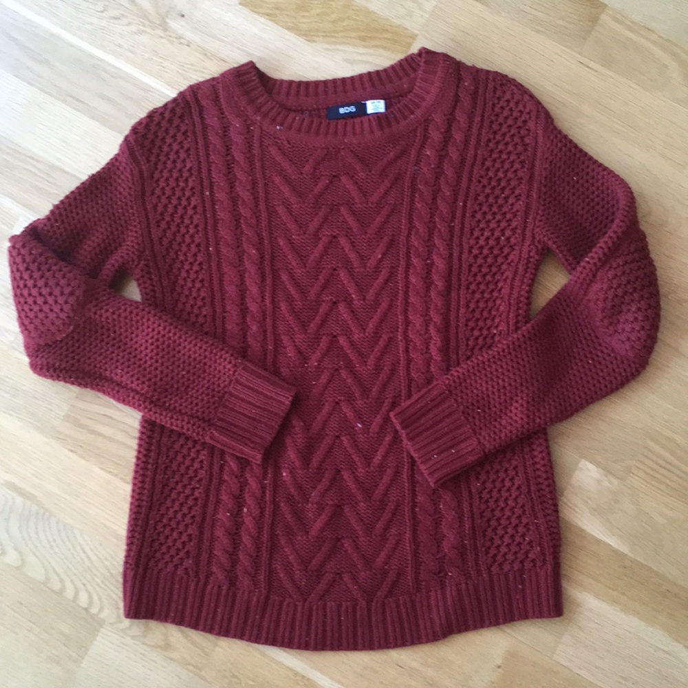BDG XS chunky crew-neck sweater in red