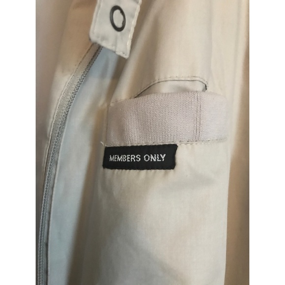 Members Only bomber jacket - Picture 6 of 8