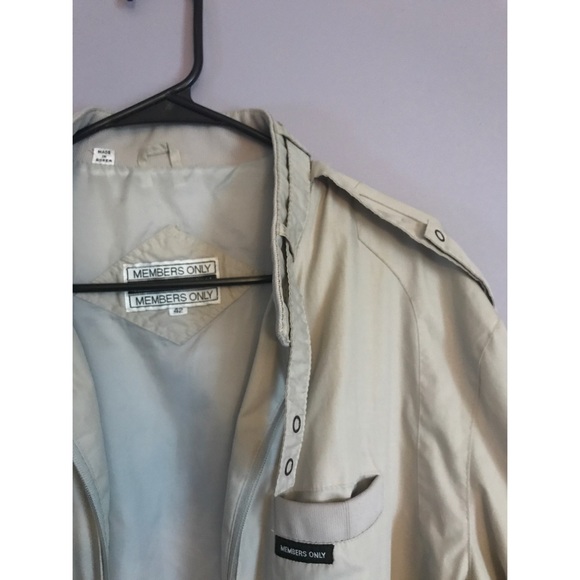 Members Only bomber jacket - Picture 7 of 8