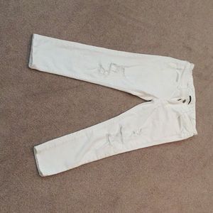 Distressed white capris- gently worn
