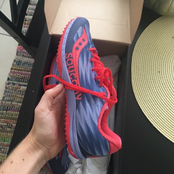 Saucony size 7 racing shoes - Picture 4 of 5