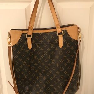 Authentic Louis Vuitton Crossbody Handbag