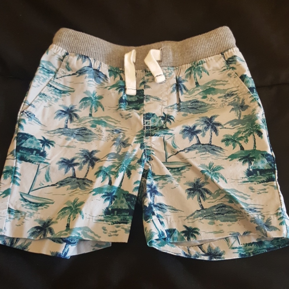 Boys hawiian shorts
