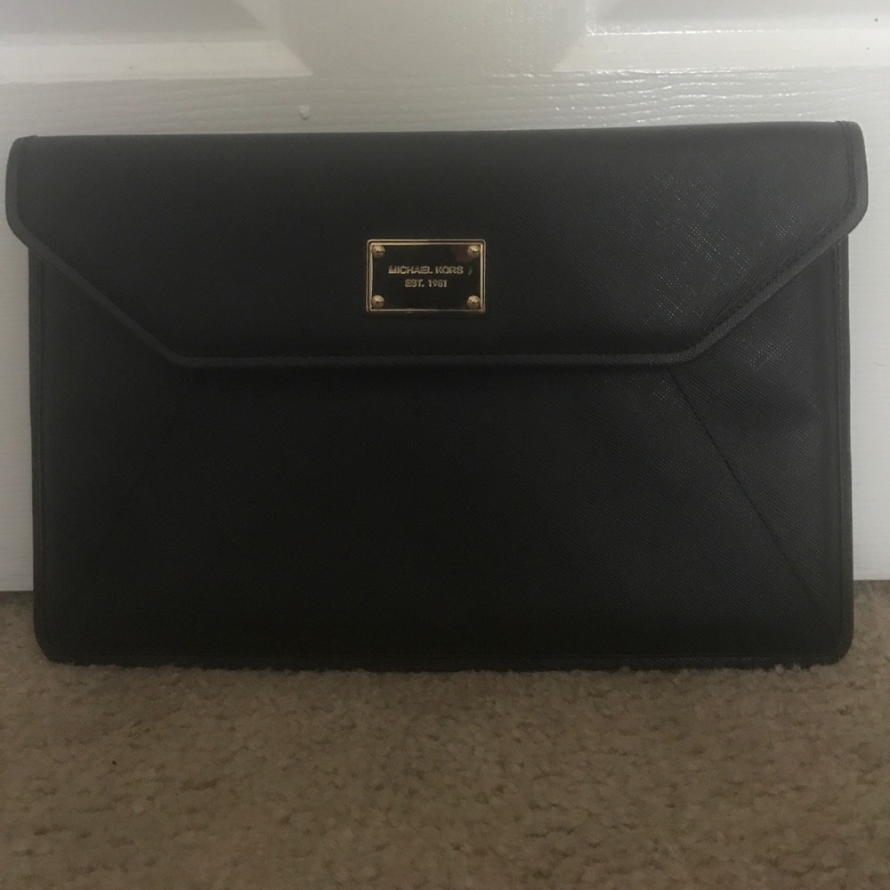 Michael Kor’s Oversized Clutch NWOT