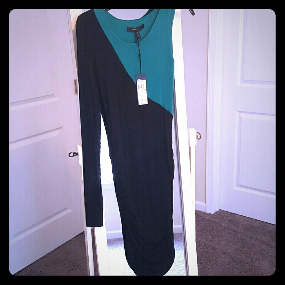 Sexy on sleeve BCBGMAXAZRIA dress