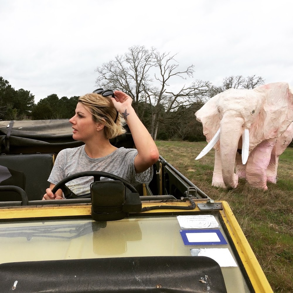 Meet your Posher, Emily