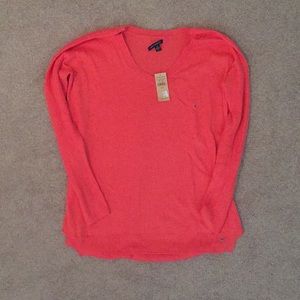 Thin sweater salmon color