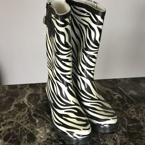 Zebra Rain boots