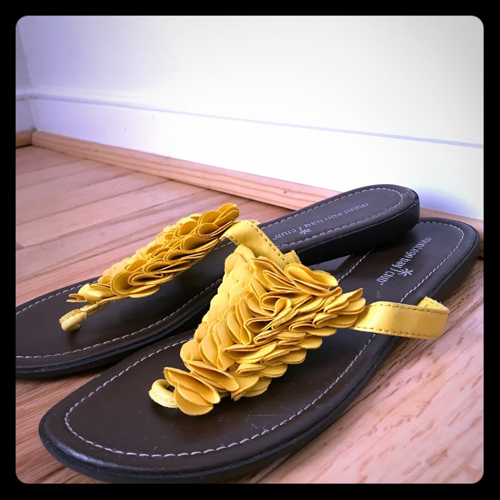 Montgomery Bay Club leather flip flops